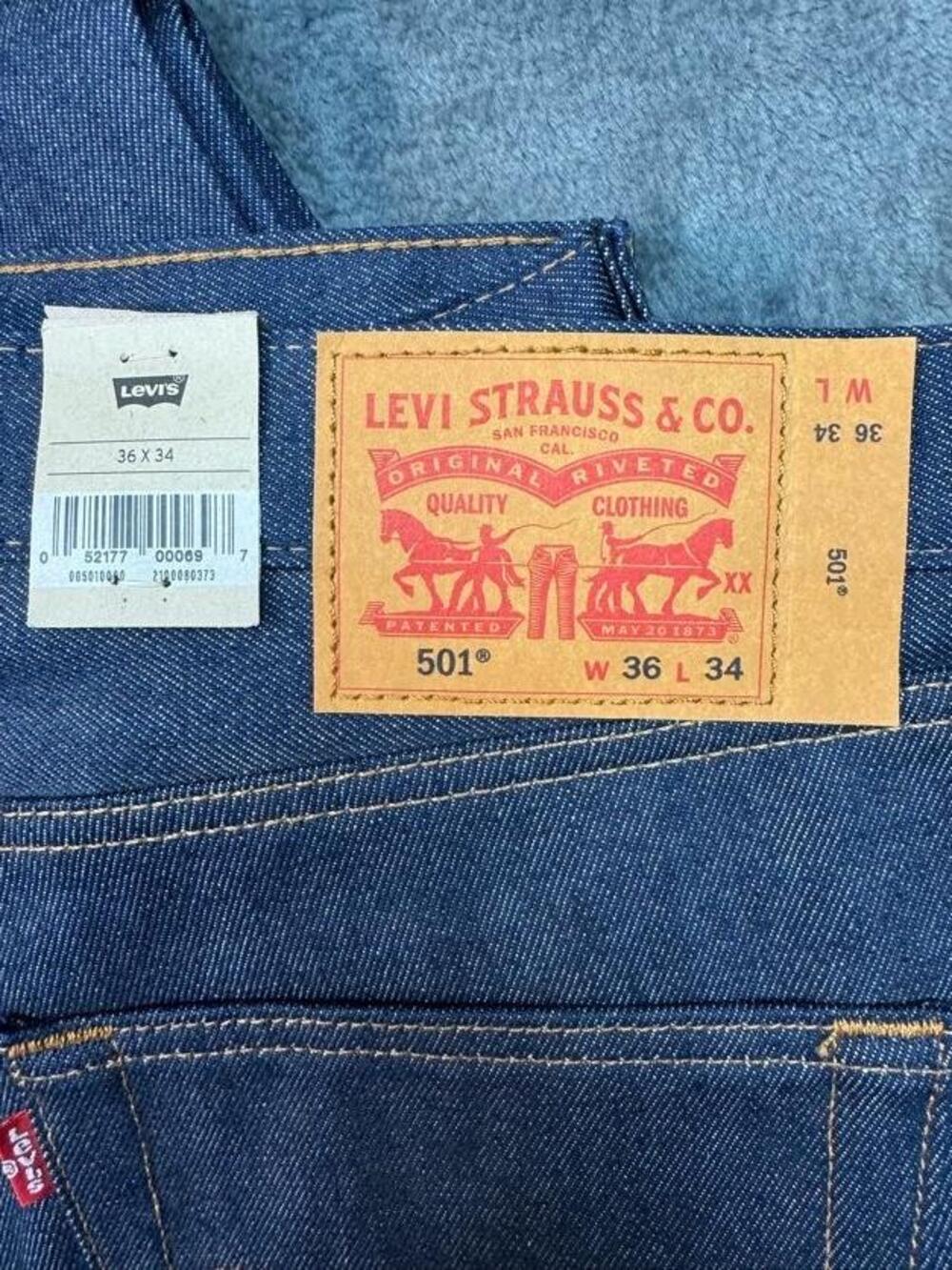 Levi's 501 Jeans Mens 36x34 Blue Raw Shrink-to-Fit Straight Button Fly Denim